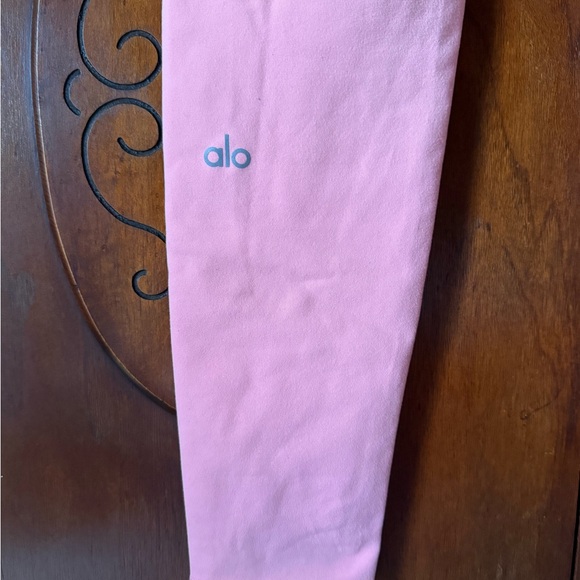 ALO Yoga Pants - ALO Yoga Pink Leggings
